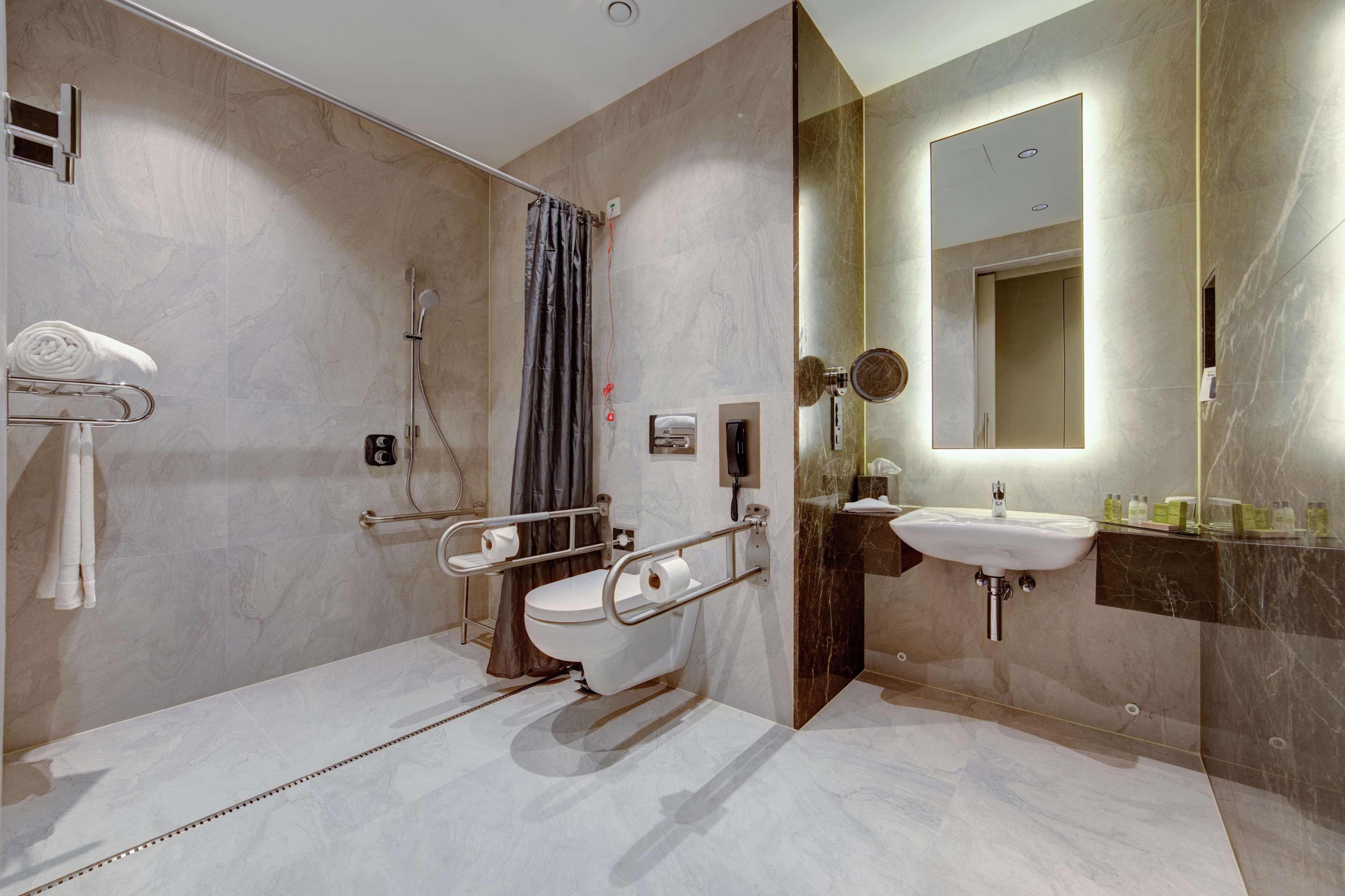 DoubleTree by Hilton Adana Otel Dış mekan fotoğraf
