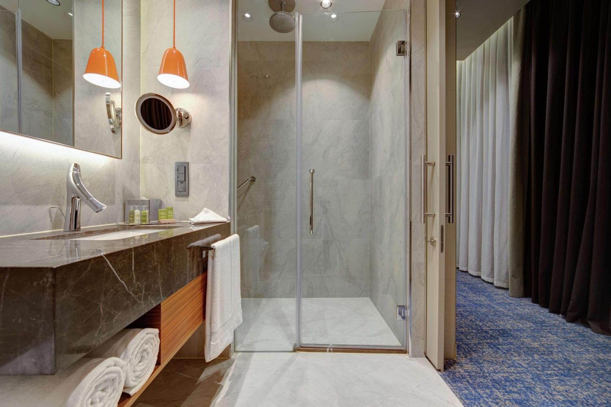 DoubleTree by Hilton Adana Otel Dış mekan fotoğraf