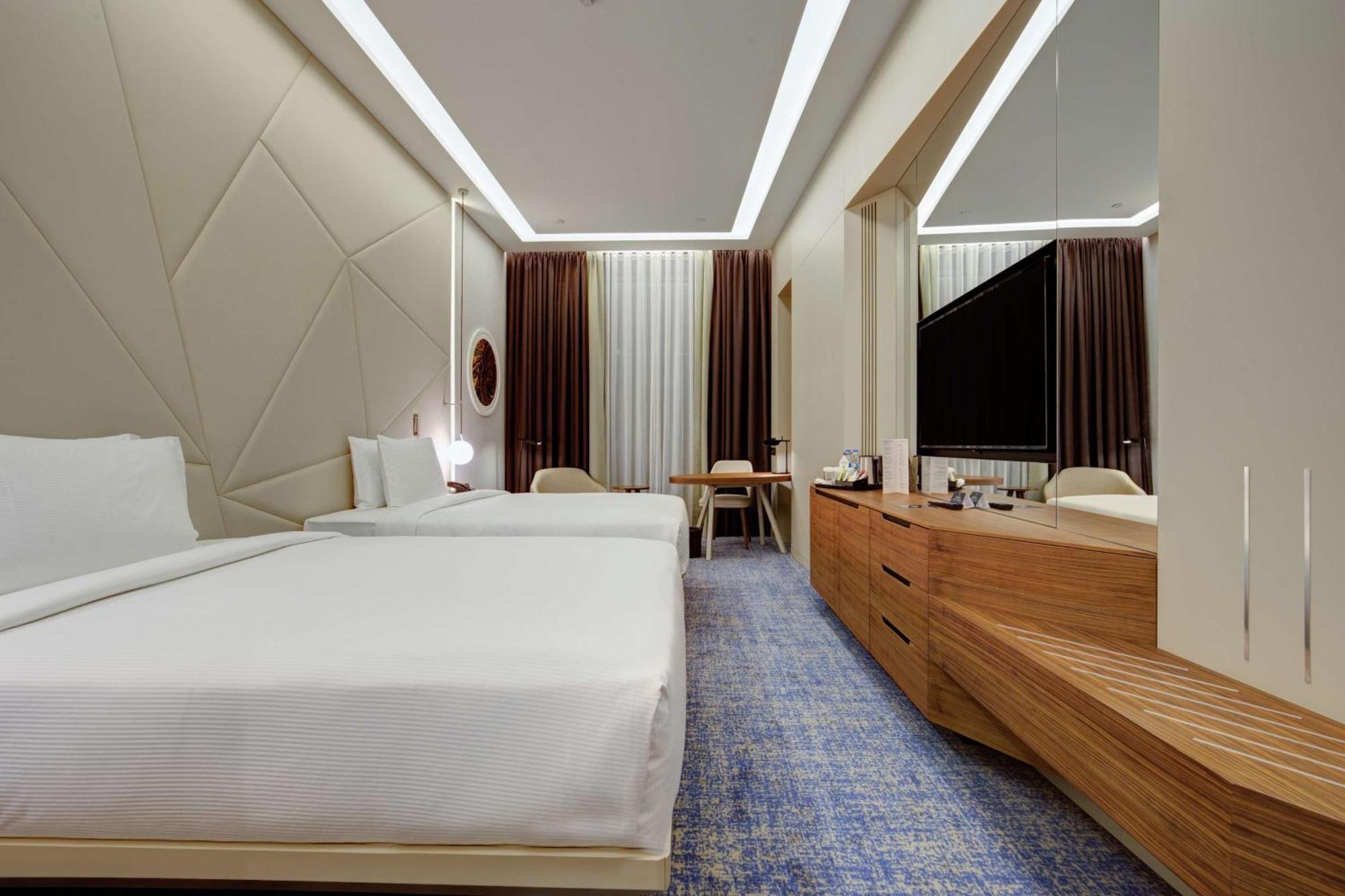 DoubleTree by Hilton Adana Otel Dış mekan fotoğraf